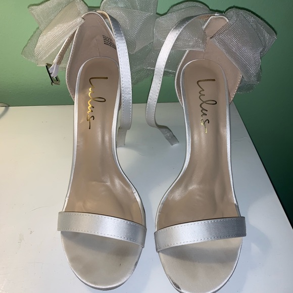 Ayanna Ivory Satin Bow Ankle Strap High Heel Sandals - Picture 7 of 8